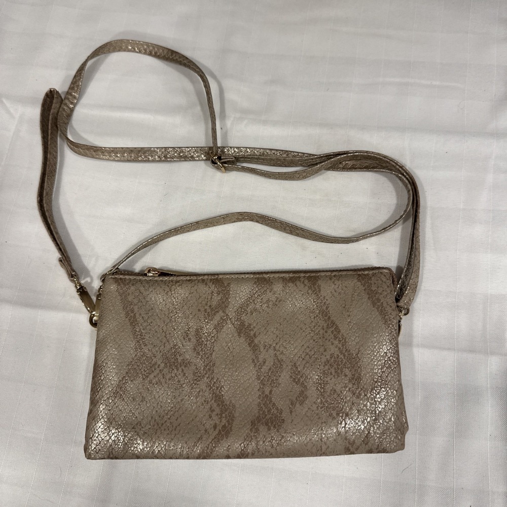Caroline Hill Snake Skin Crossbody Bag Zip Adjustable Strap Gold Hardware Small